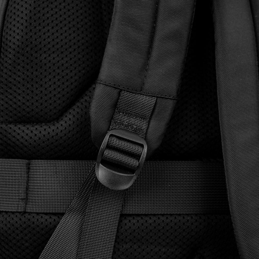 GRABGO DESK RUNNER BACKPACK