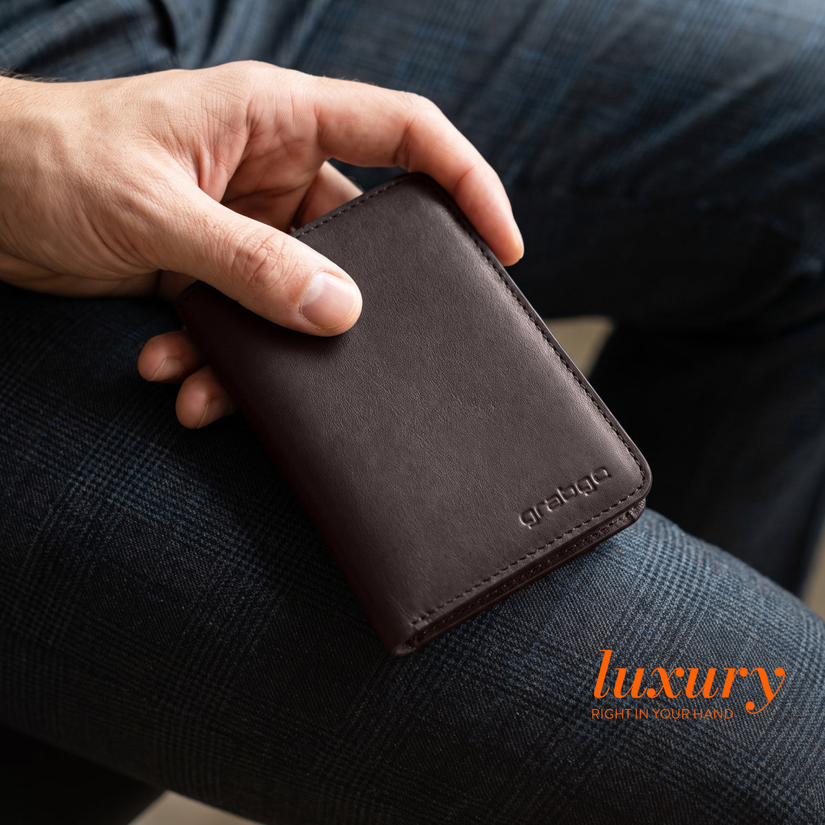 Sleeko Signature Dark Brown Wallet