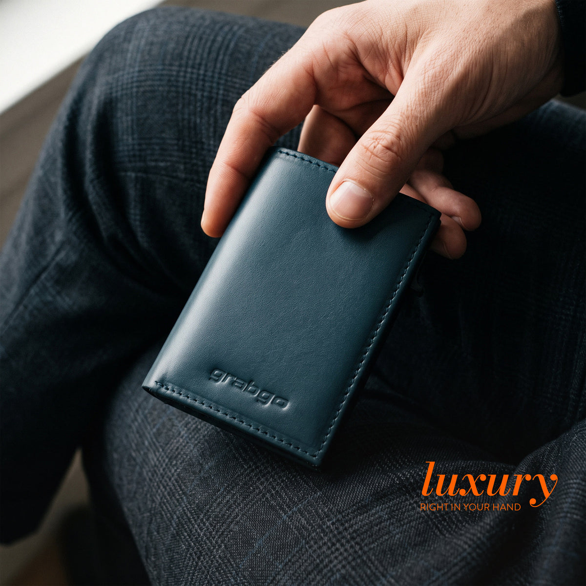Sleeko Edge Navy Blue Smart Wallet